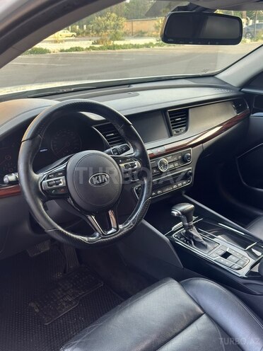 Kia K7-10