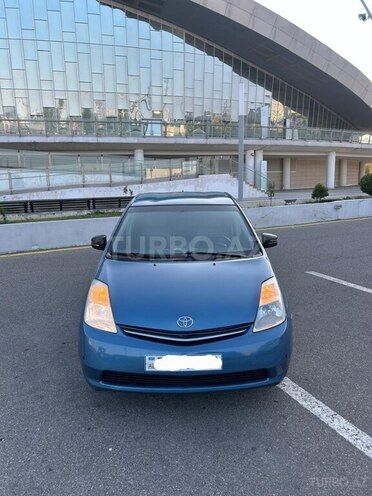 Toyota Prius-8