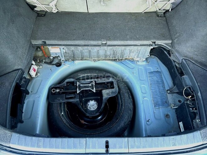 Toyota Prius-11