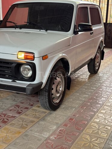 LADA (VAZ) Niva-4