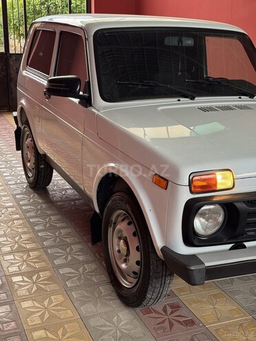LADA (VAZ) Niva-5