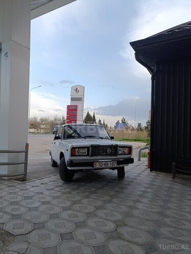 LADA (VAZ) 2107-8