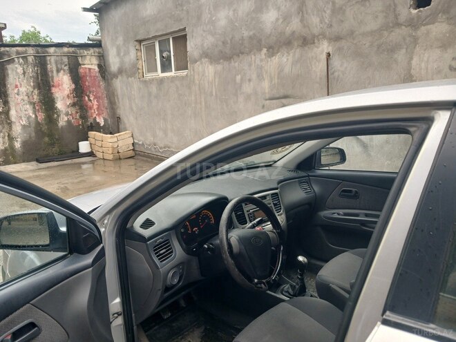 Kia Rio-6