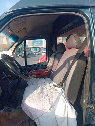 Ford Transit-4