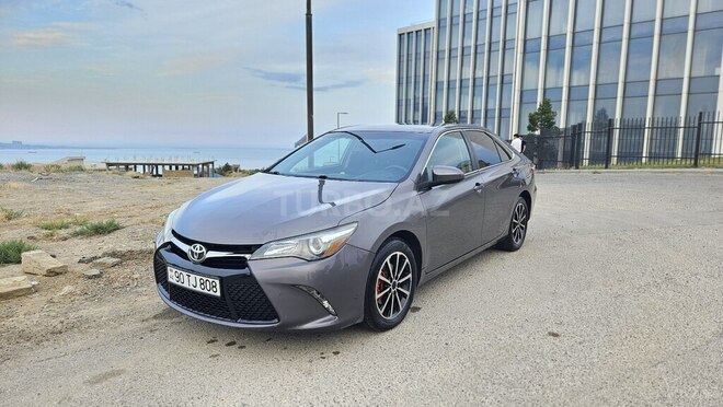 Toyota Camry-4