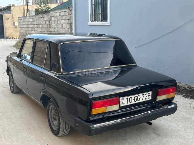 LADA (VAZ) 2107-5