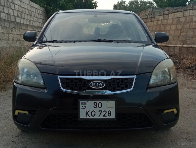 Kia Rio-1