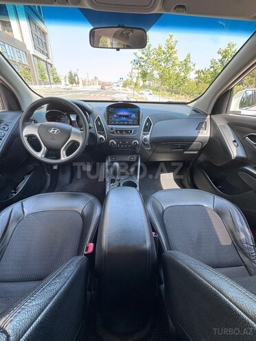 Hyundai ix35-10