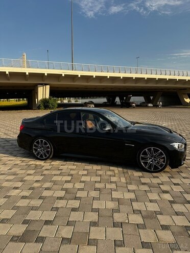 BMW 330-11