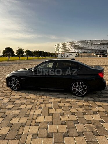BMW 330-10