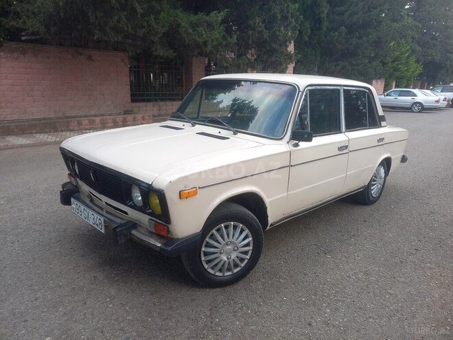 LADA (VAZ) 2106-7
