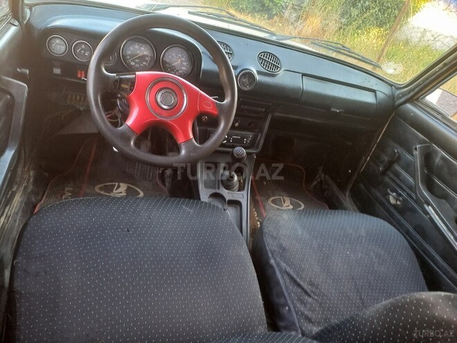 LADA (VAZ) 2106-10
