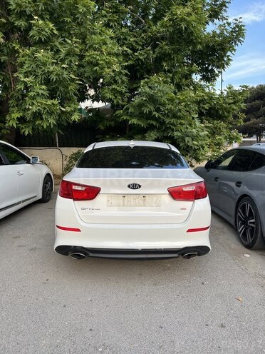 Kia Optima-3
