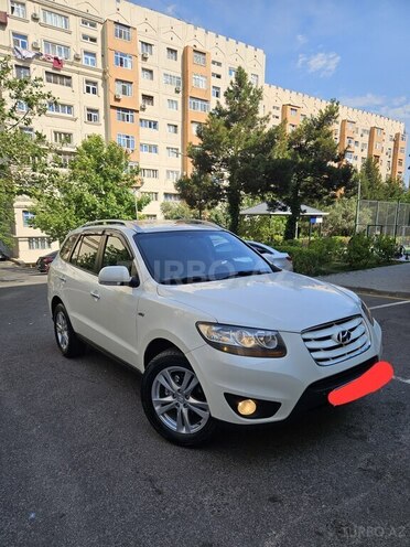Hyundai Santa Fe-1