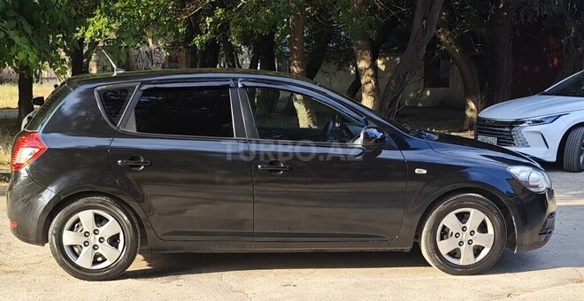 Kia Ceed-3