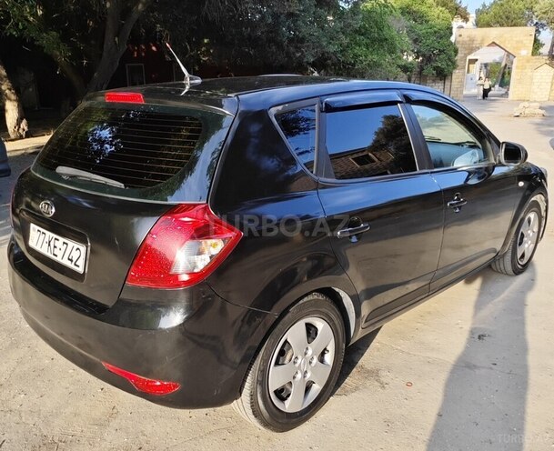 Kia Ceed-5