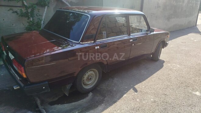 LADA (VAZ) 2107-2