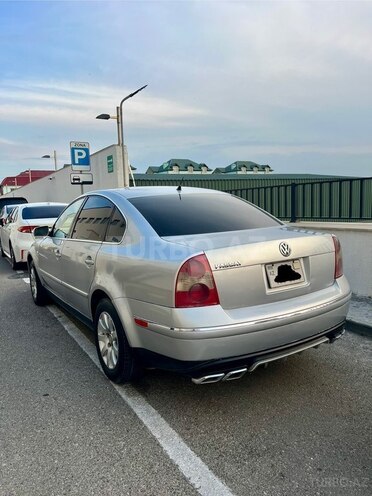 Volkswagen Passat-2