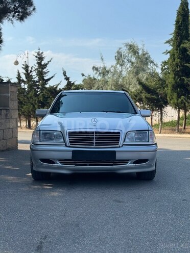 Mercedes C 180-2