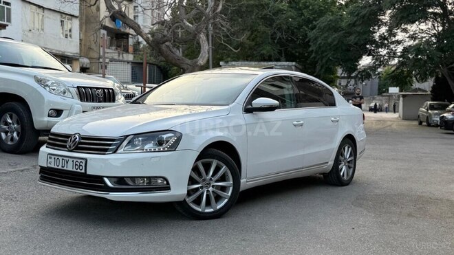 Volkswagen Passat-2