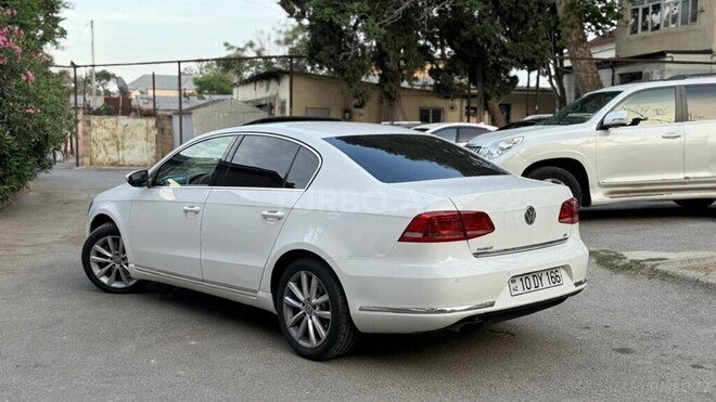 Volkswagen Passat-9