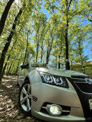 Chevrolet Cruze-7