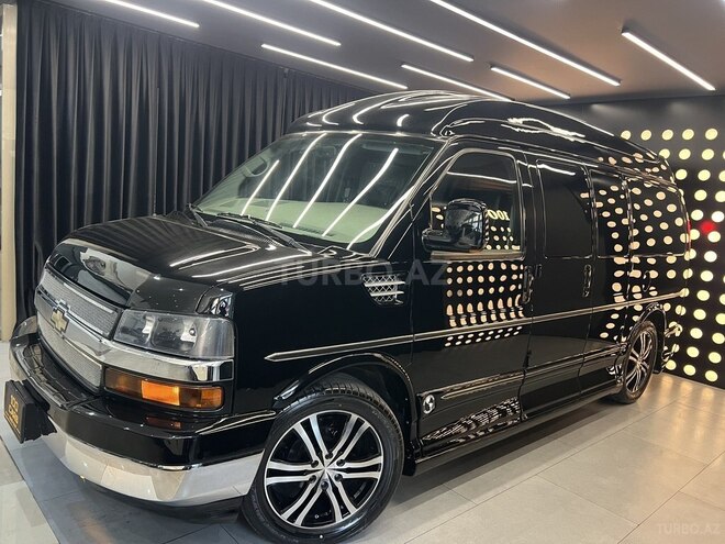 Chevrolet Express-3