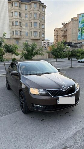 Skoda Rapid-1