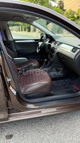 Skoda Rapid-9