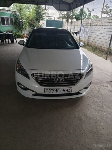 Hyundai Sonata-1