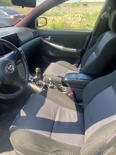 Toyota Corolla-10