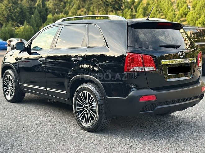 Kia Sorento-7