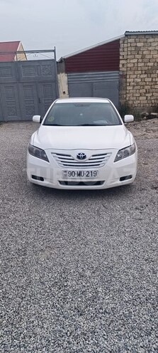 Toyota Camry-1