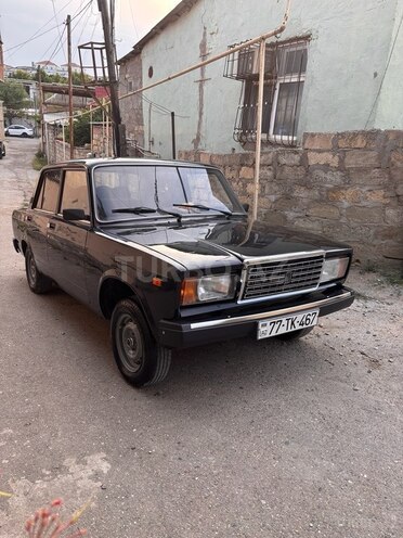 LADA (VAZ) 2107-5