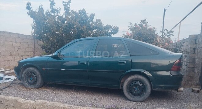 Opel Vectra-3