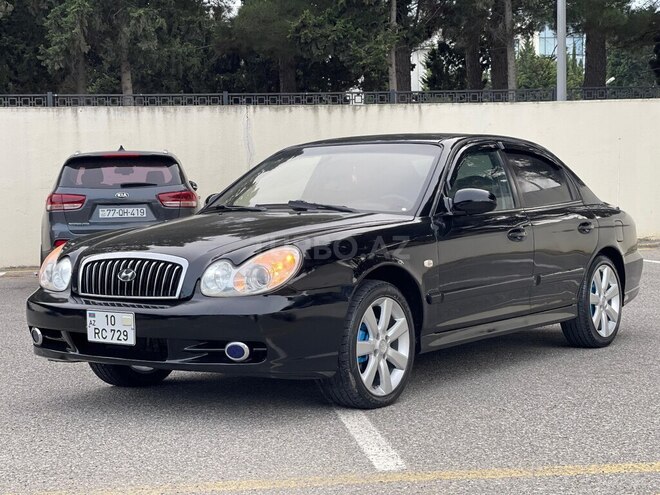 Hyundai Sonata-1