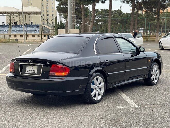 Hyundai Sonata-6