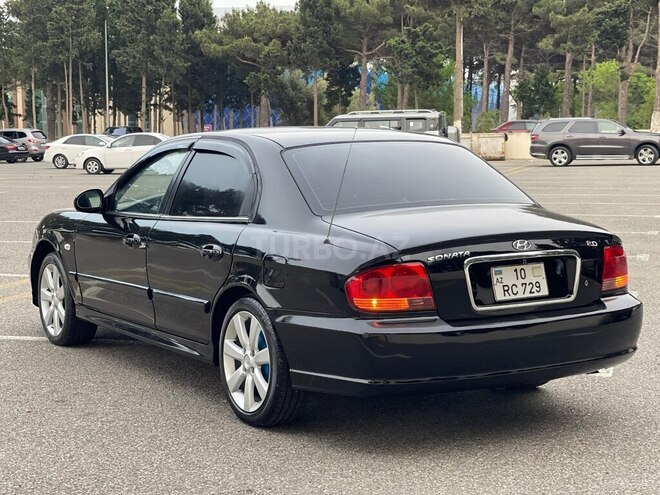 Hyundai Sonata-8