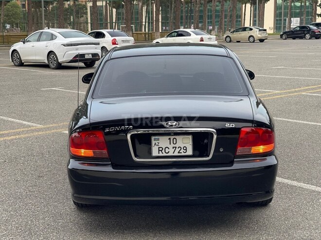 Hyundai Sonata-7