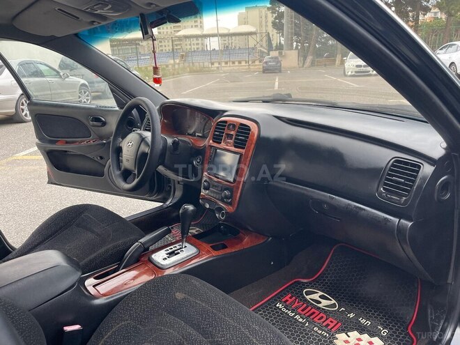 Hyundai Sonata-18