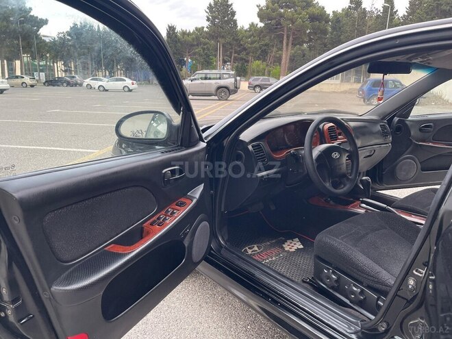 Hyundai Sonata-20