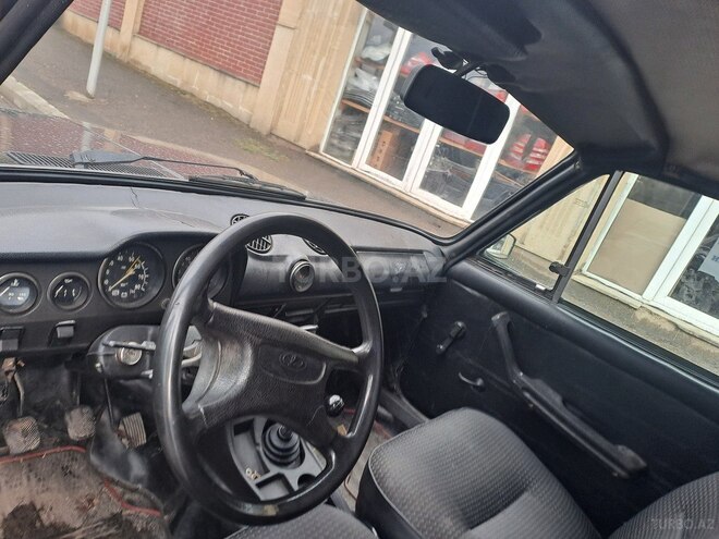 LADA (VAZ) 2106-3