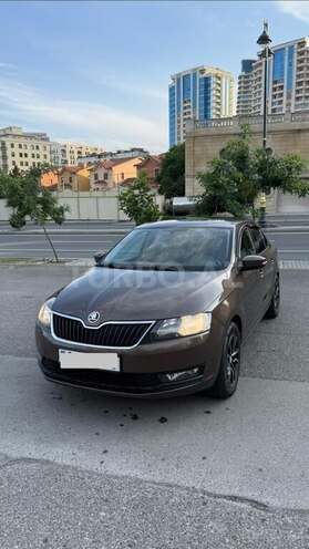 Skoda Rapid-2