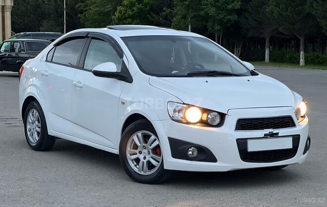 Chevrolet Aveo-4