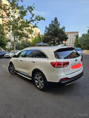 Kia Sorento-4