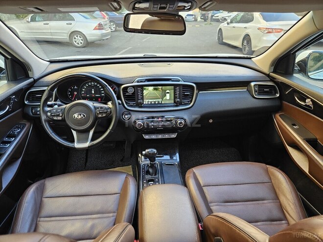 Kia Sorento-7