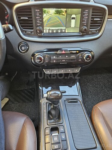 Kia Sorento-17
