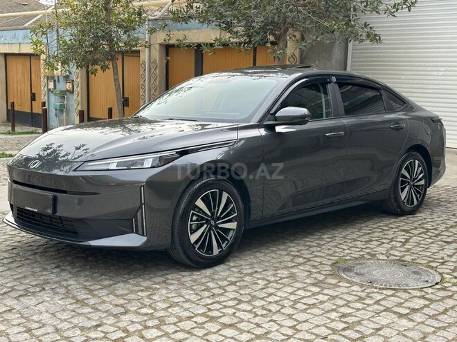 Changan Qiyuan A05-2