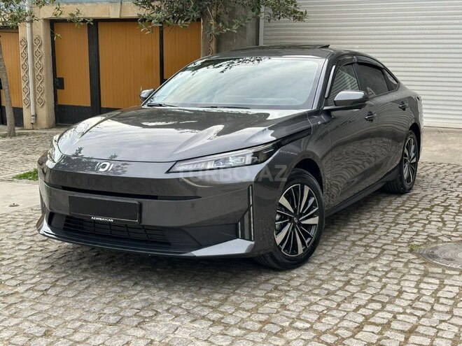 Changan Qiyuan A05-3