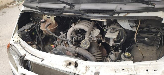 Ford Transit-4